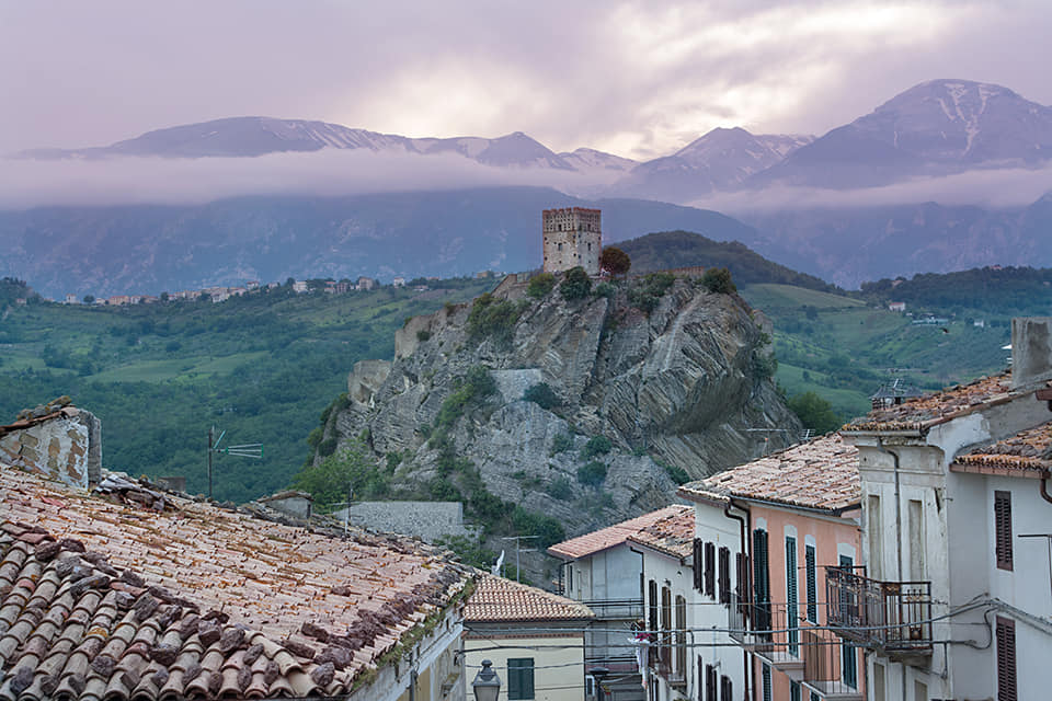 Borgo di Roccascalegna. Foto di Sergio Nardini