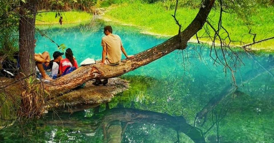 Parco Del Fiume Lavino Per Un Pic Nic Sulfureo Tra Amici In Un Luogo Magico D Abruzzo Guarda Foto E Video