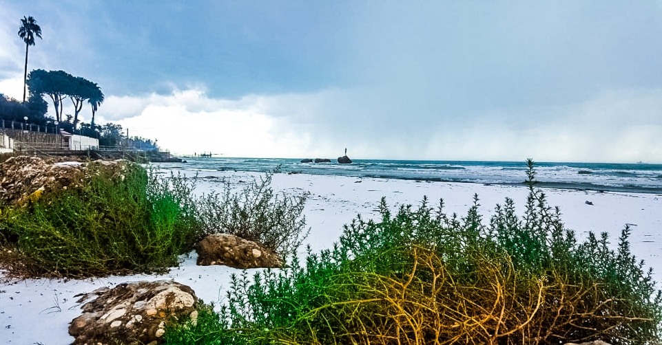 neve spiaggia vasto