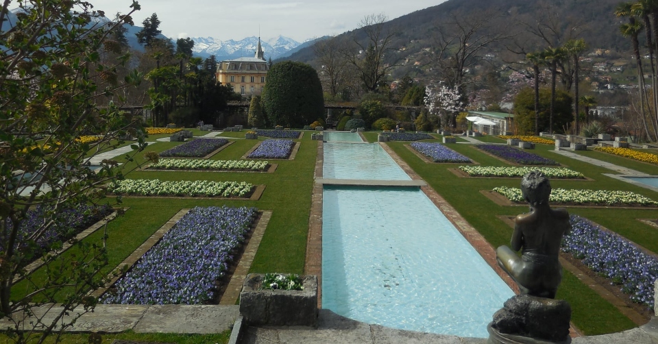 Come fare per visitare i Giardini Botanici di Villa Taranto tra i più belli del Mondo? / Video