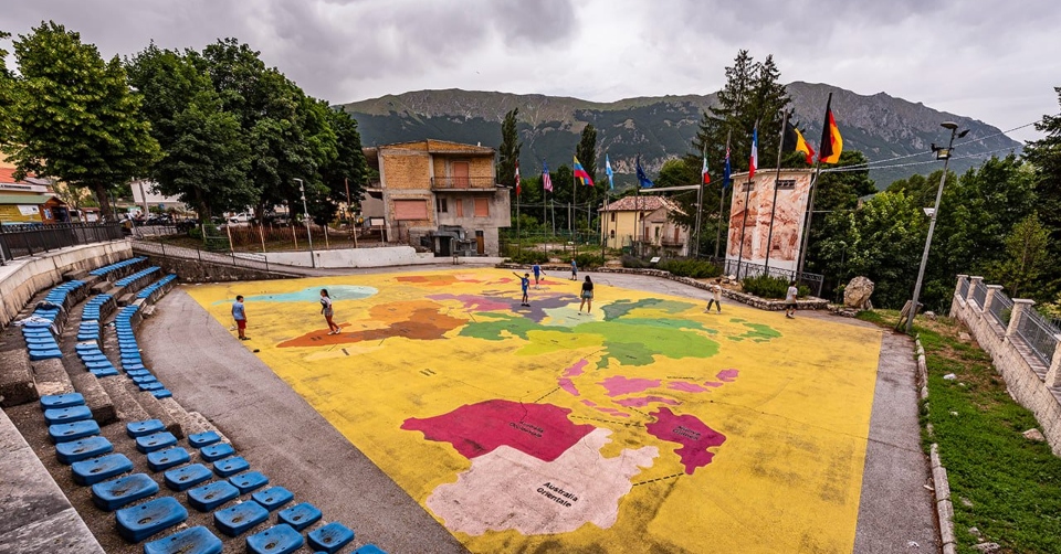 Sai qual è il borgo in Abruzzo col gioco del Risiko più grande del Mondo orig