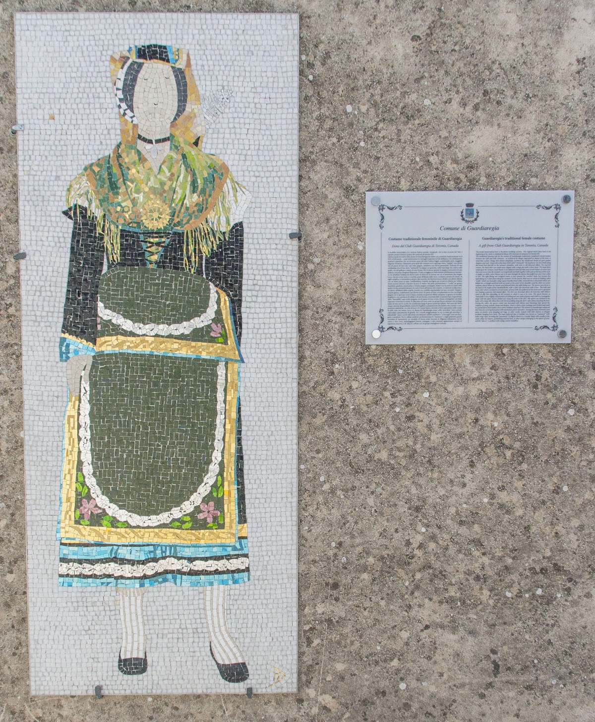 mosaico murales guardiaregia roberto de ficis