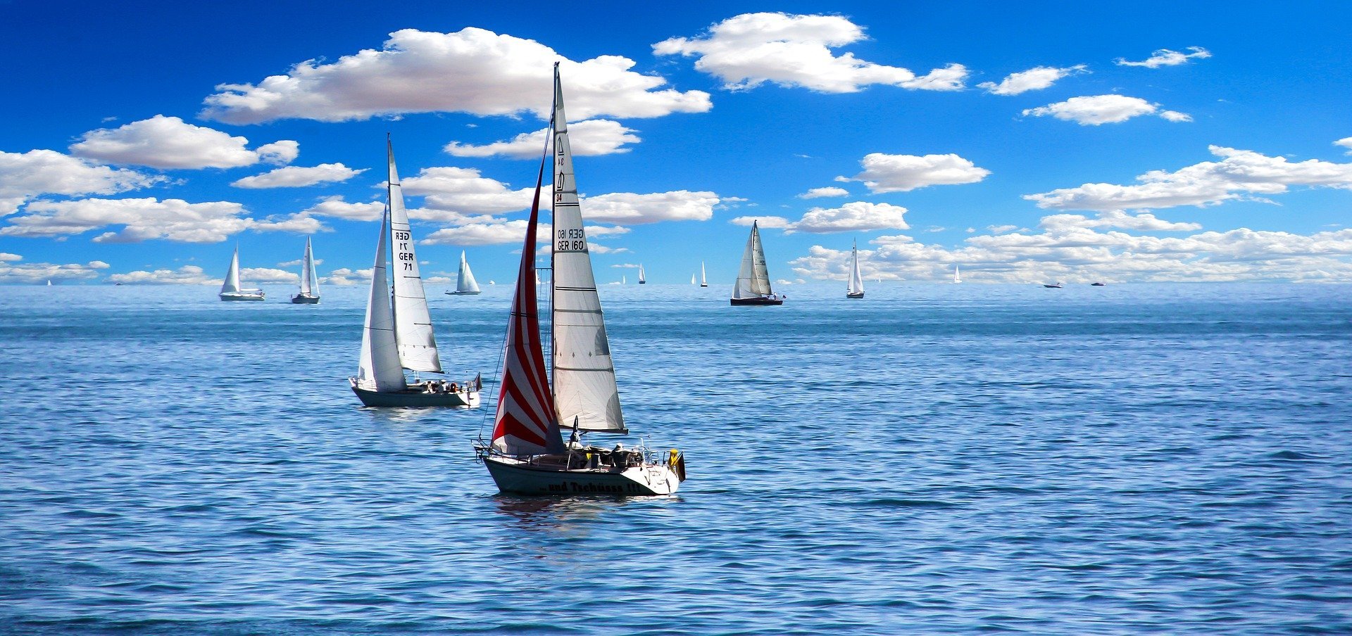 Noleggio catamarano e barca a vela – Trascorrere le vacanze in maniera originale