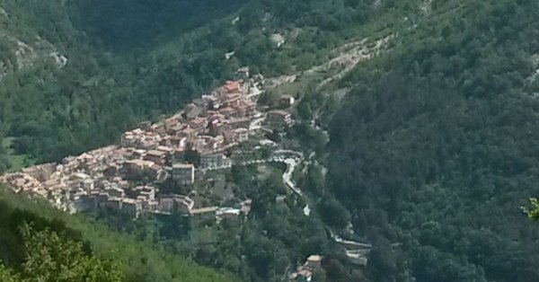 Panorama su Vallepietra
(foto di: Laura Callaringi)
