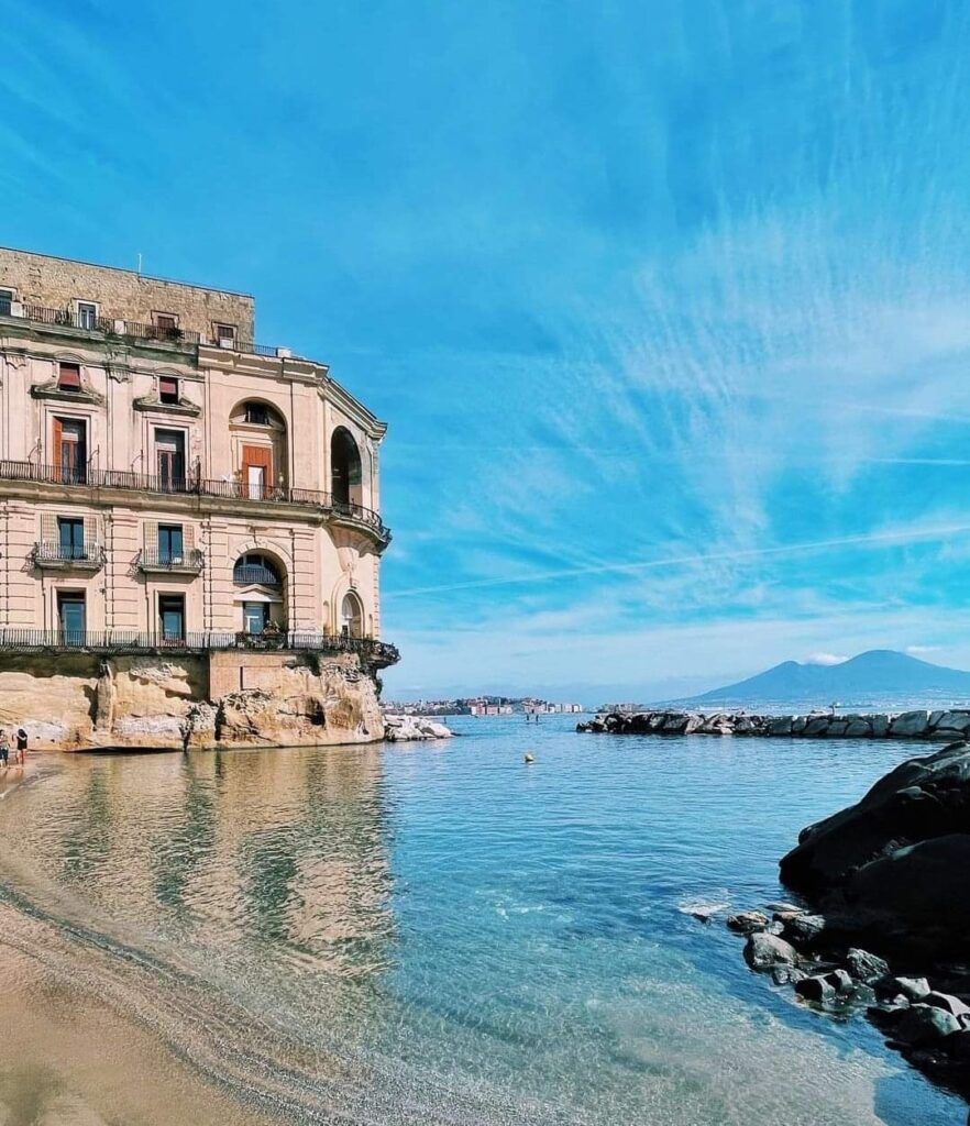 Napoli e il suo mare