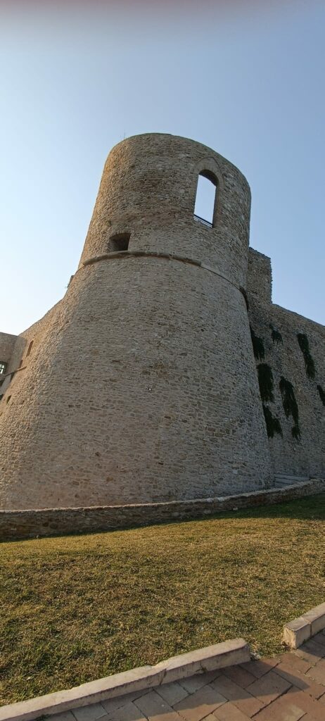 castello aragonese di ortona