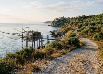 Settembre in Costa dei Trabocchi, Via Verde e San Vito Chietino, il viaggio lento in Abruzzo