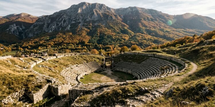 Autunno sul Velino tra Alba Fucens borghi e faggete dorate