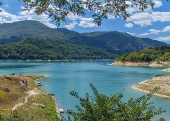 Cosa vedere a novembre in provincia di Rieti tra Lago del Salto borghi e castagne
