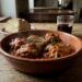 Friccò di Gubbio, lo spezzatino umbro al pomodoro e aceto