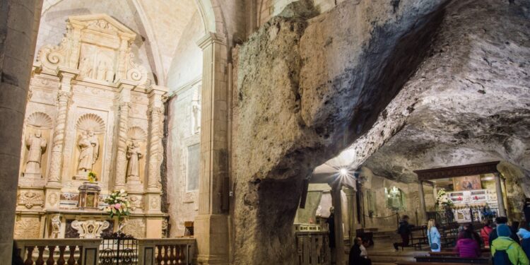 Un giorno sul Gargano tra Monte Sant Angelo e il Santuario di San Michele Arcangelo