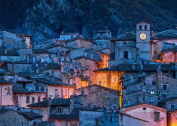 Cosa vedere in provincia dell’Aquila a novembre tra Scanno Sulmona e borghi d’autunno