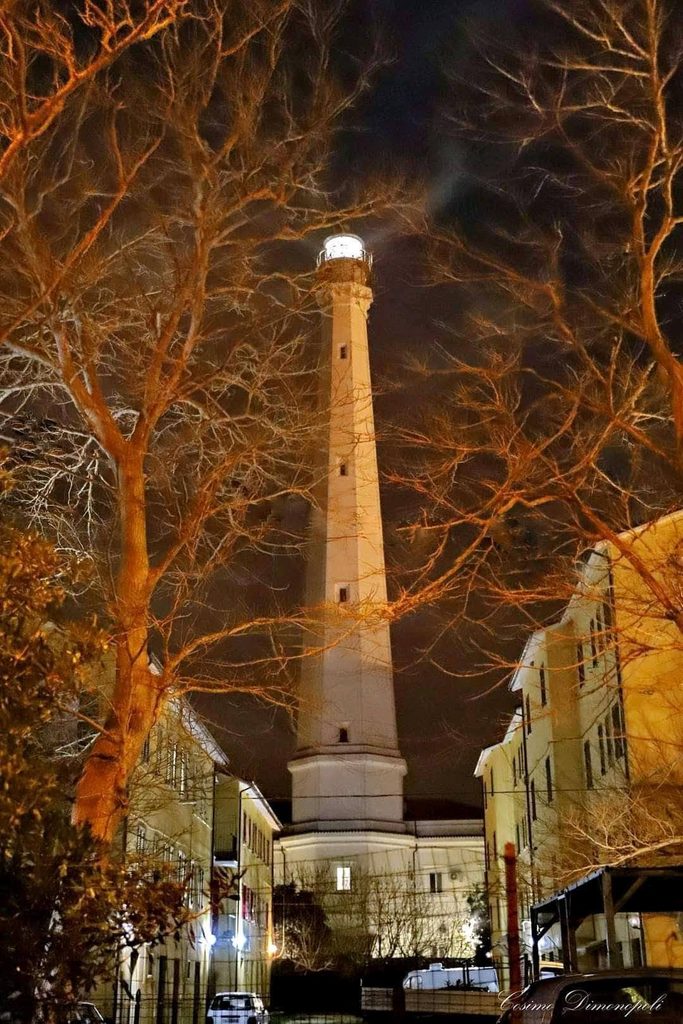 faro di vasto